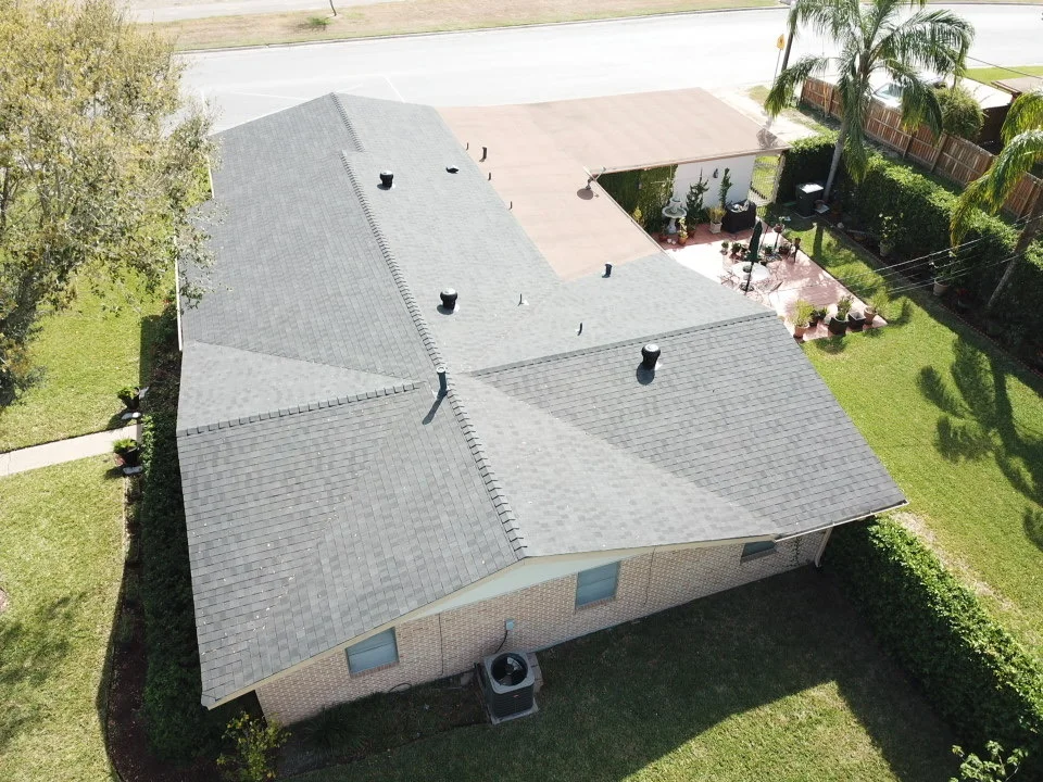 Atlas Pinnacle Black architectural shingle roof